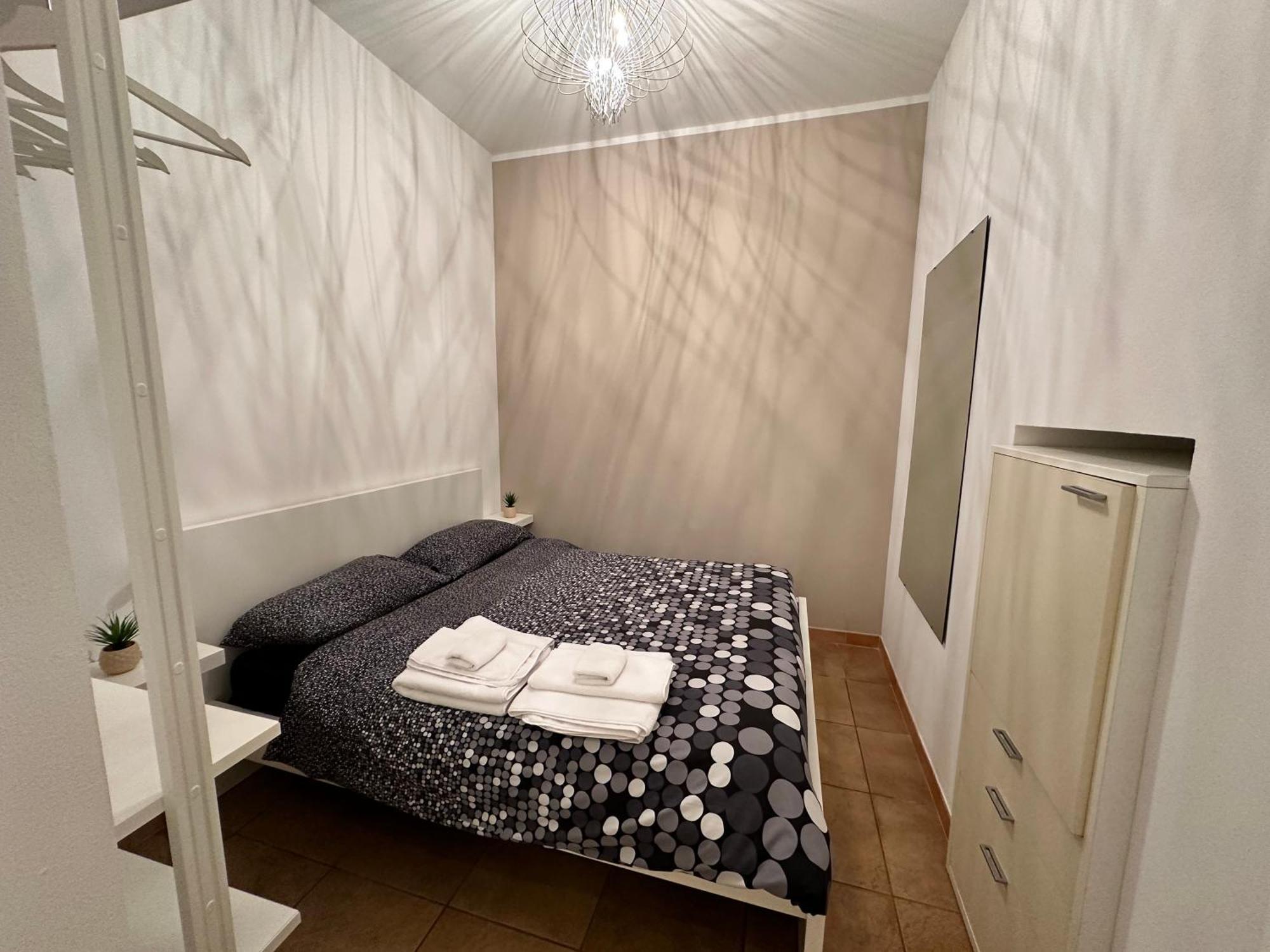 Particular Apartment In San Benedetto Del Tronto Buitenkant foto